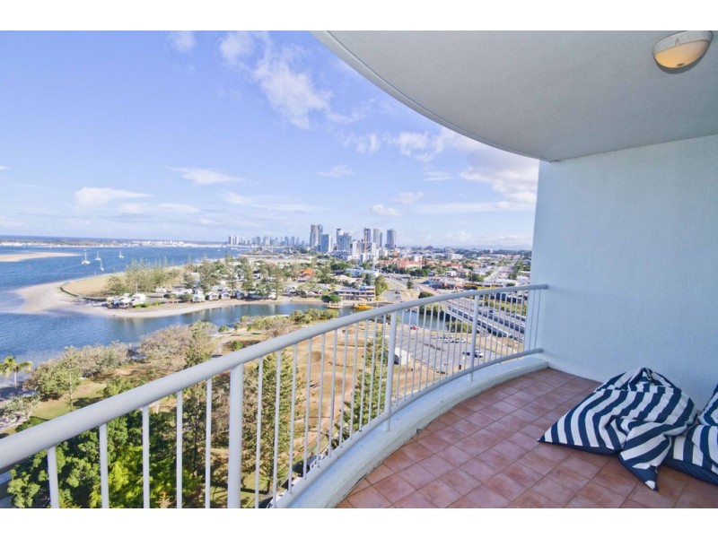 1304/182 ‘Crystal Bay Resort’ Marine Parade, Labrador QLD 4215