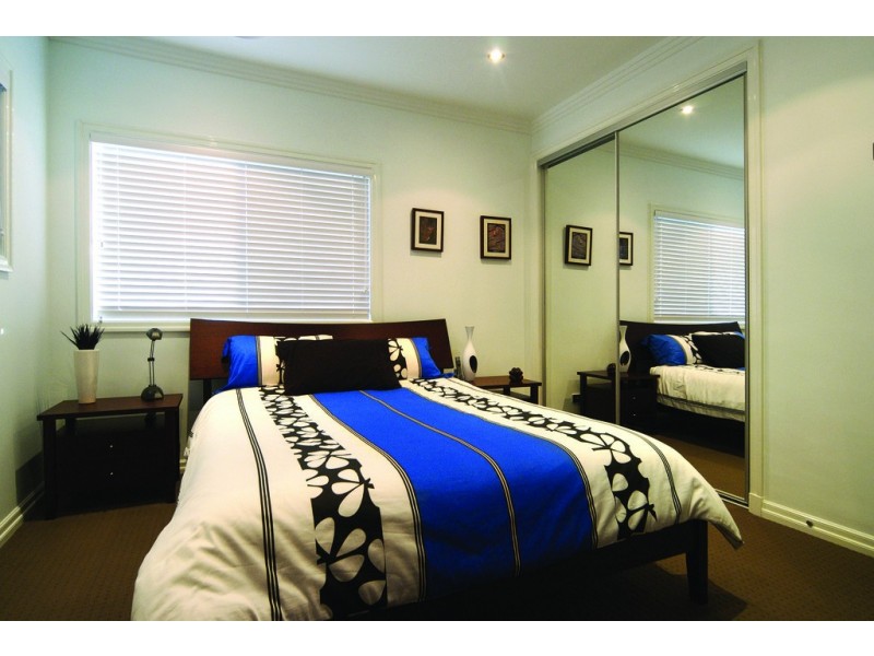 59 Admiralty Drive, Paradise Waters QLD 4217