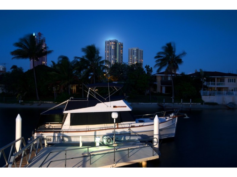 59 Admiralty Drive, Paradise Waters QLD 4217