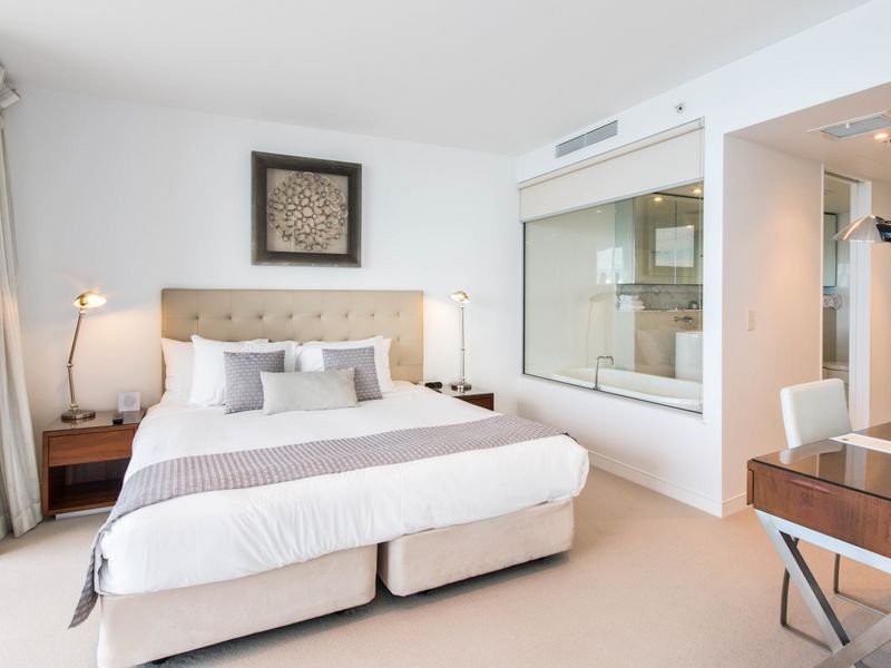 Broadbeach QLD 4218