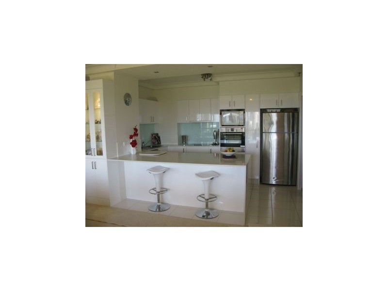 40/2 ‘Atlantis East’ Admiralty Drive, Paradise Waters QLD 4217