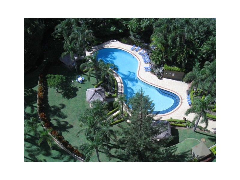 40/2 ‘Atlantis East’ Admiralty Drive, Paradise Waters QLD 4217