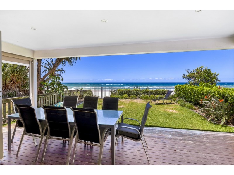 67 Jefferson Lane, Palm Beach QLD 4221