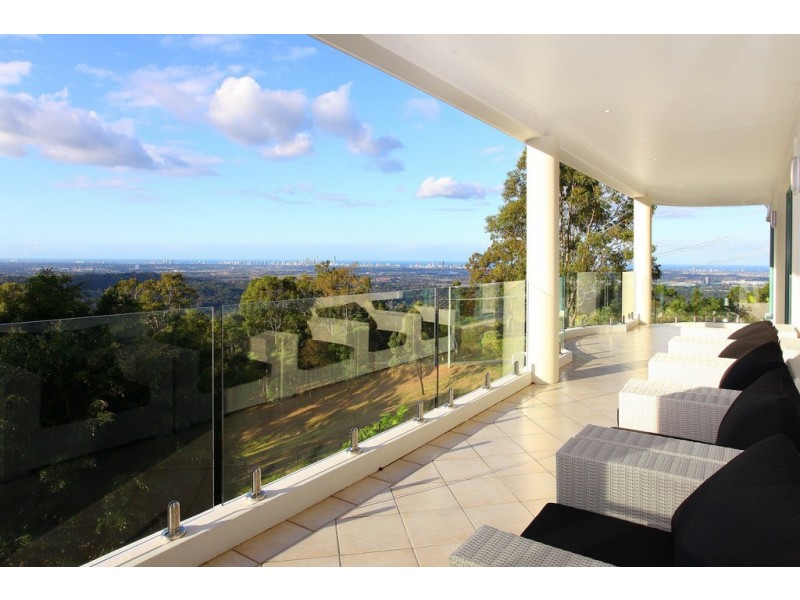 233 The Panorama, Tallai QLD 4213