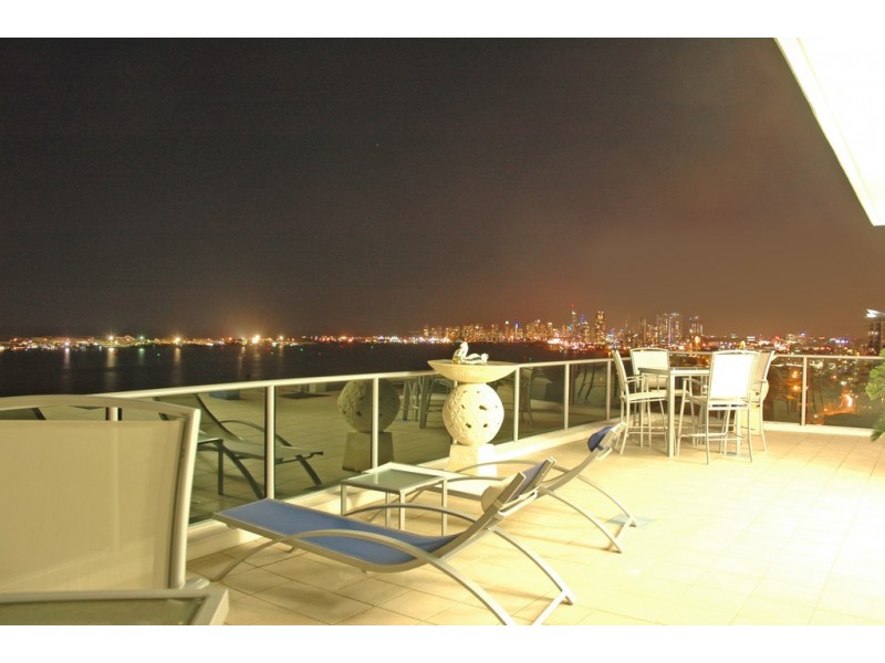 1802/300 ‘Aqua’ Marine Parade, Labrador QLD 4215