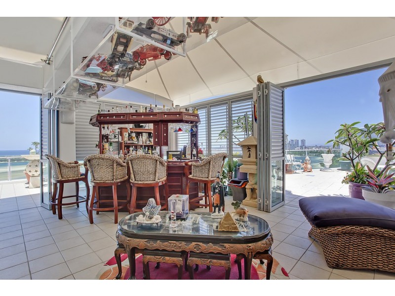 1802/300 ‘Aqua’ Marine Parade, Labrador QLD 4215