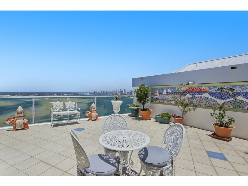 1802/300 ‘Aqua’ Marine Parade, Labrador QLD 4215