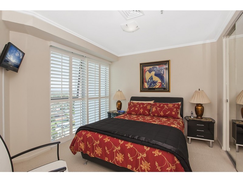 1802/300 ‘Aqua’ Marine Parade, Labrador QLD 4215