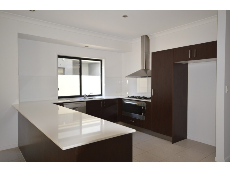 2/78 Paradise Island, Surfers Paradise QLD 4217