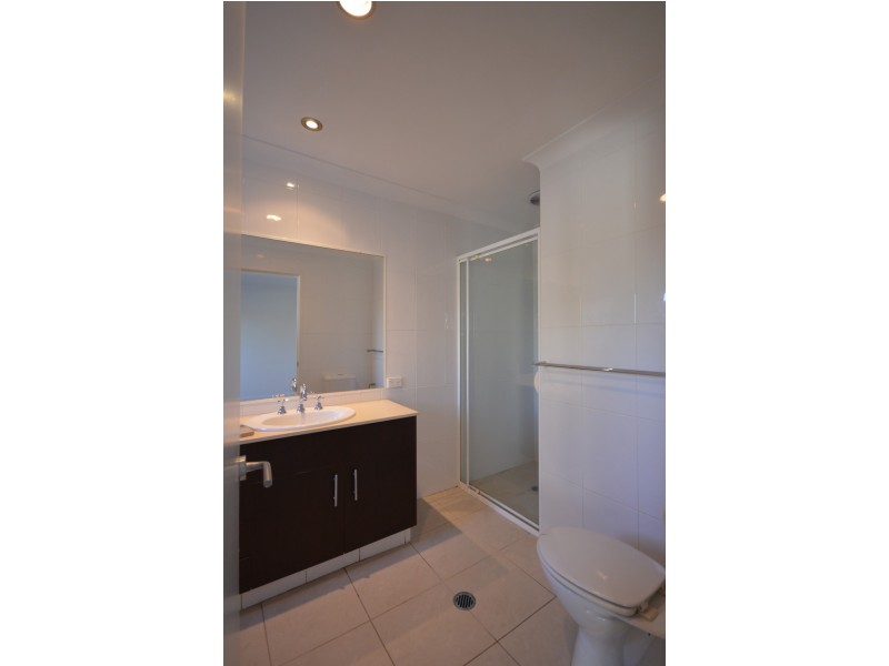 2/78 Paradise Island, Surfers Paradise QLD 4217