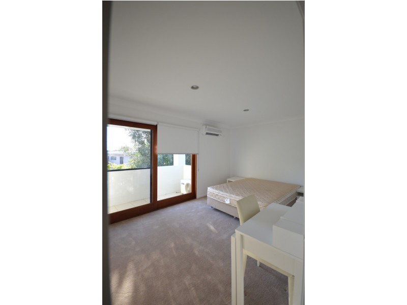 2/78 Paradise Island, Surfers Paradise QLD 4217