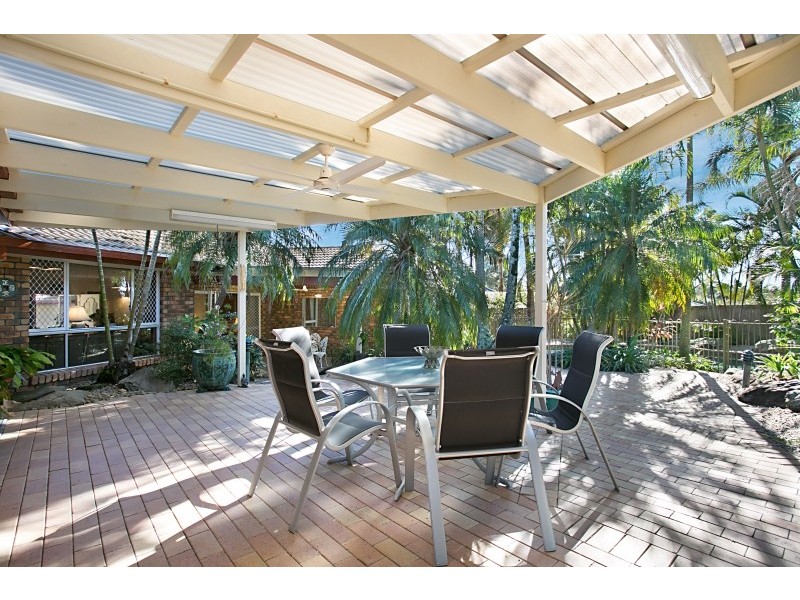 17 Firestone Court, Robina QLD 4226