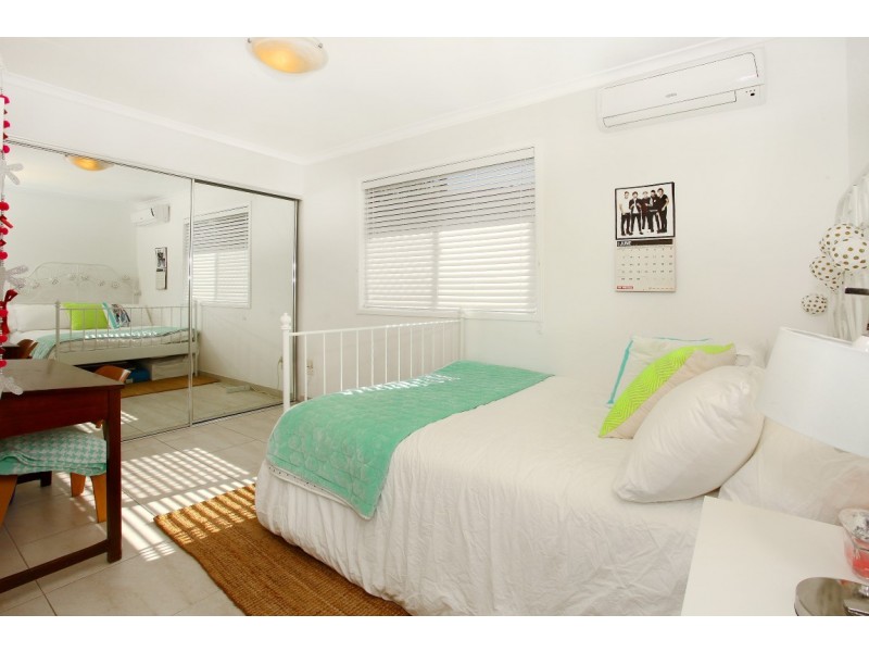 22 Egerton Street, Southport QLD 4215