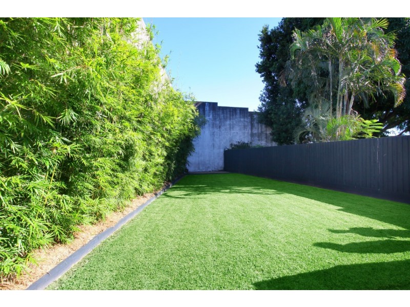 22 Egerton Street, Southport QLD 4215