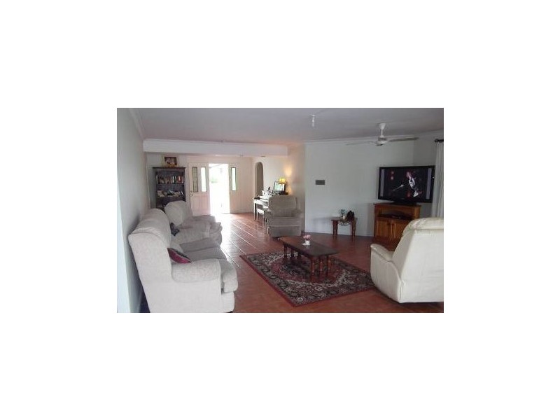 141 Witt Avenue, Carrara QLD 4211