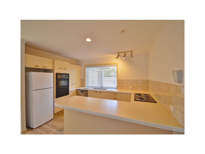 44 Brindisi Ave, Isle Of Capri QLD 4217
