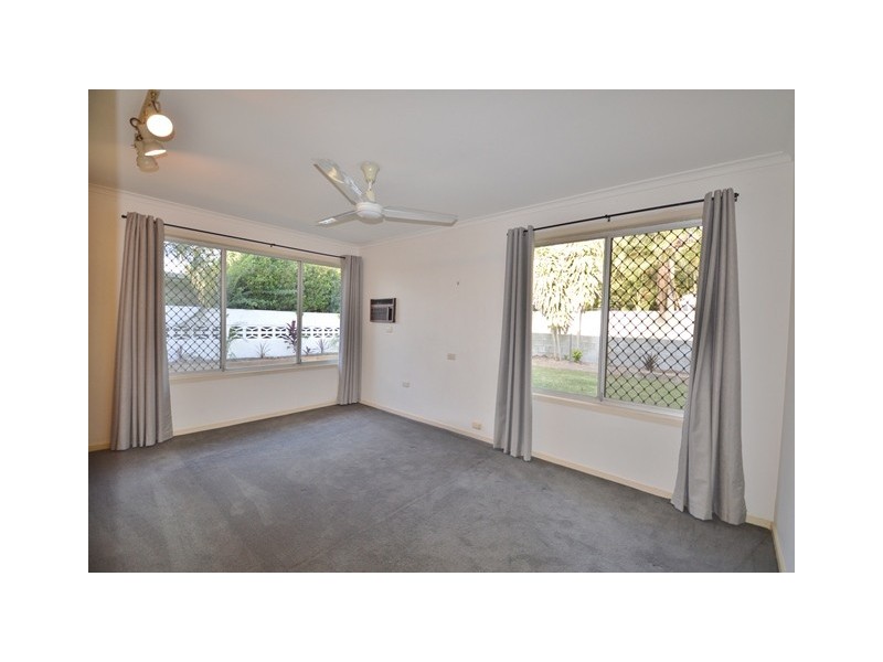 44 Brindisi Ave, Isle Of Capri QLD 4217