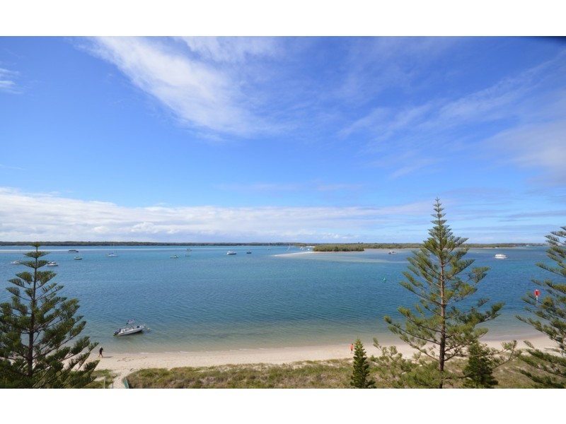 6E/510 Marine Parade, Biggera Waters QLD 4216