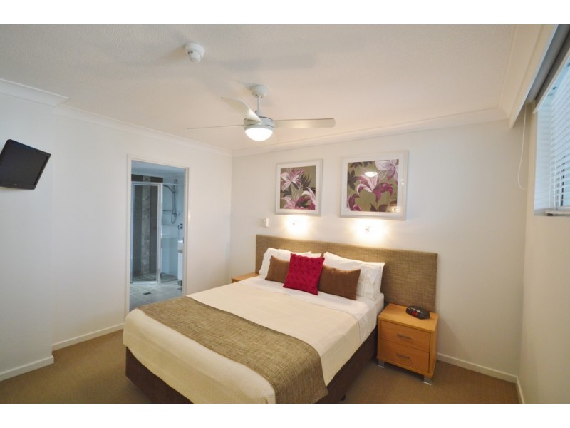6E/510 Marine Parade, Biggera Waters QLD 4216
