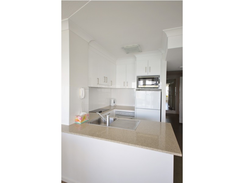 6E/510 Marine Parade, Biggera Waters QLD 4216