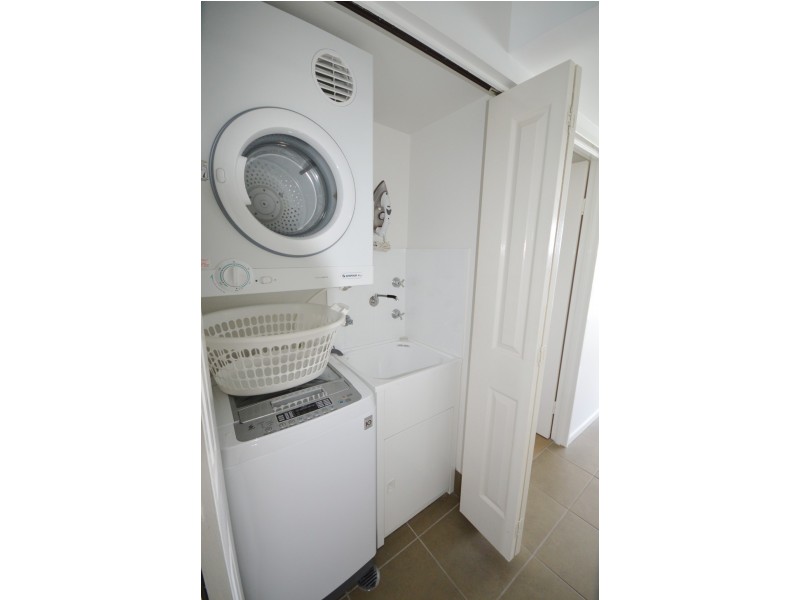6E/510 Marine Parade, Biggera Waters QLD 4216