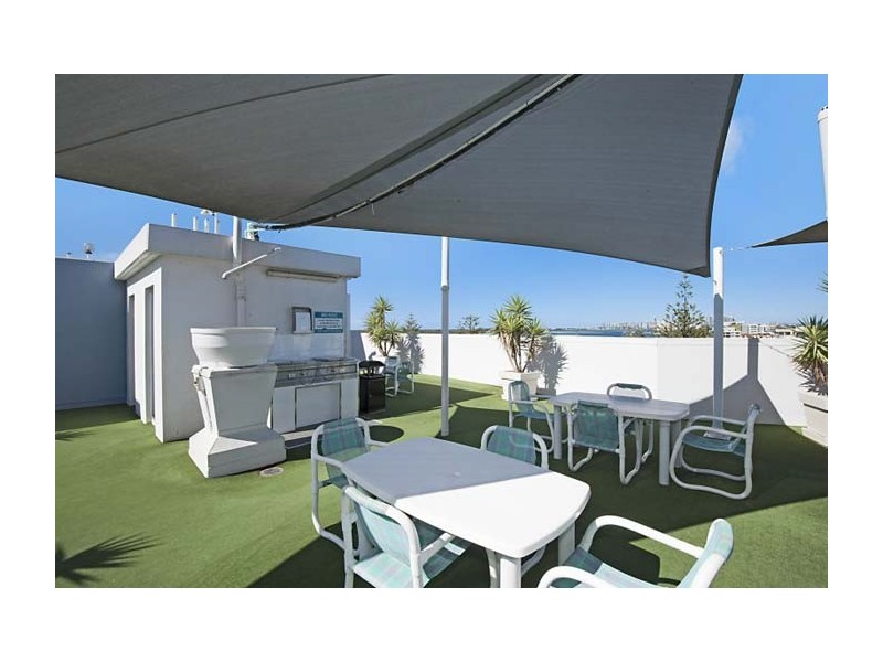 6E/510 Marine Parade, Biggera Waters QLD 4216