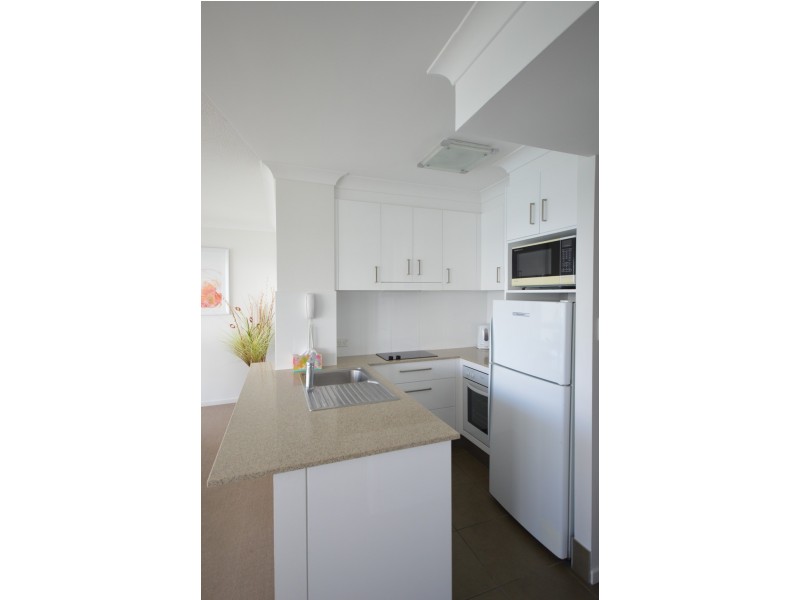 6E/510 Marine Parade, Biggera Waters QLD 4216