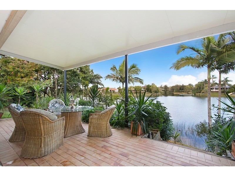 76 Wild Duck Drive, Mermaid Waters QLD 4218
