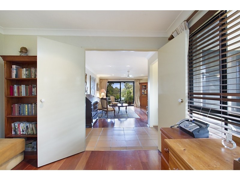 76 Wild Duck Drive, Mermaid Waters QLD 4218