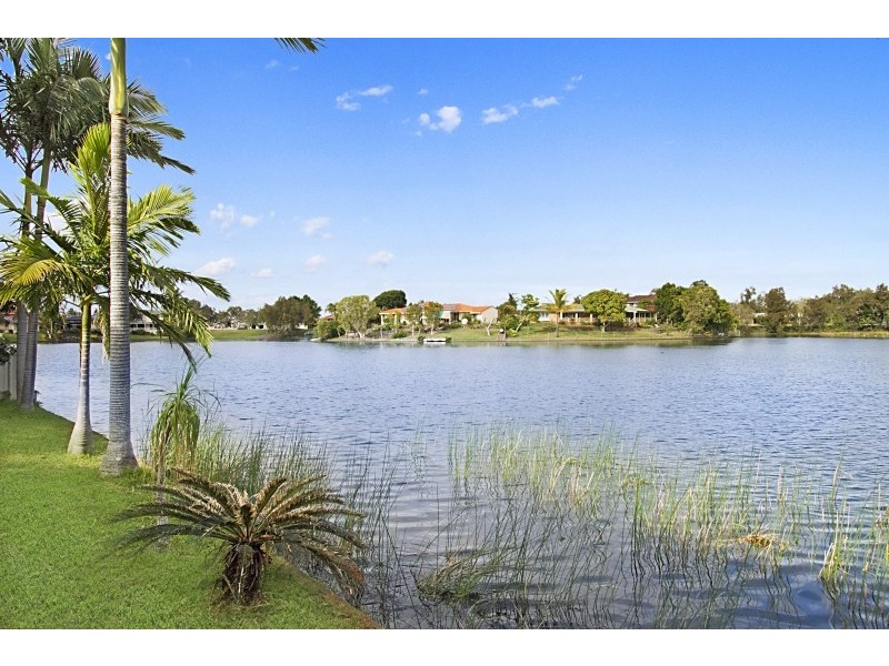 76 Wild Duck Drive, Mermaid Waters QLD 4218