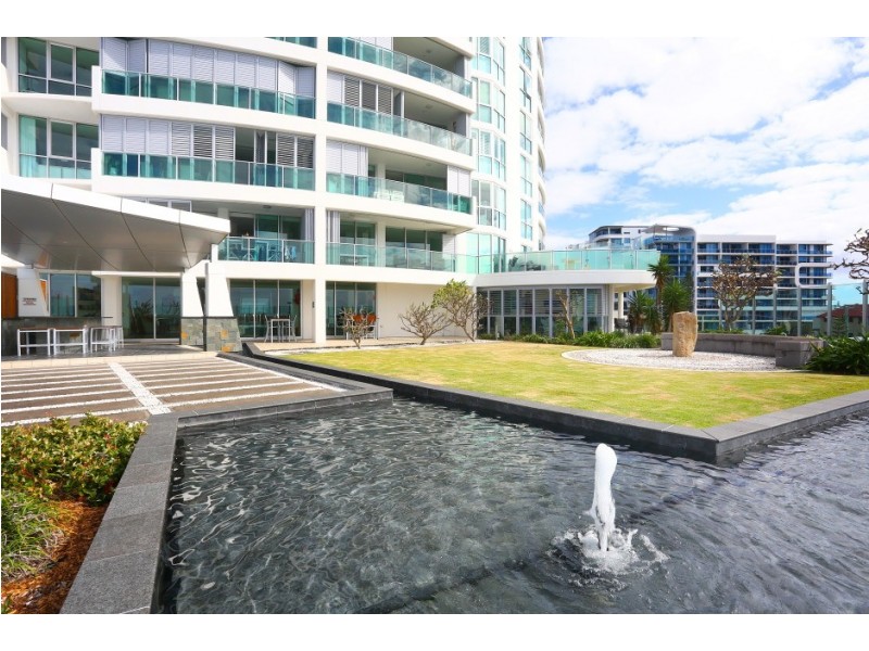 202/300 ‘Aqua’ Marine Parade, Labrador QLD 4215