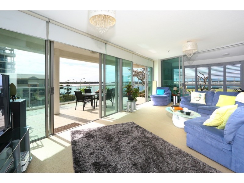 202/300 ‘Aqua’ Marine Parade, Labrador QLD 4215