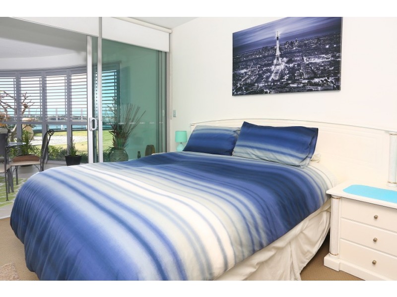 202/300 ‘Aqua’ Marine Parade, Labrador QLD 4215