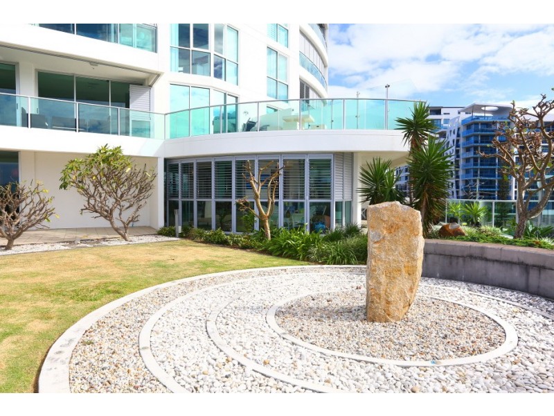 202/300 ‘Aqua’ Marine Parade, Labrador QLD 4215