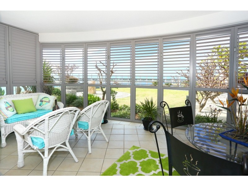 202/300 ‘Aqua’ Marine Parade, Labrador QLD 4215