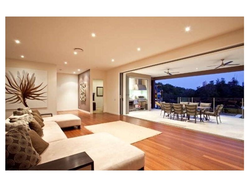 62 Monaco Street, Broadbeach Waters QLD 4218