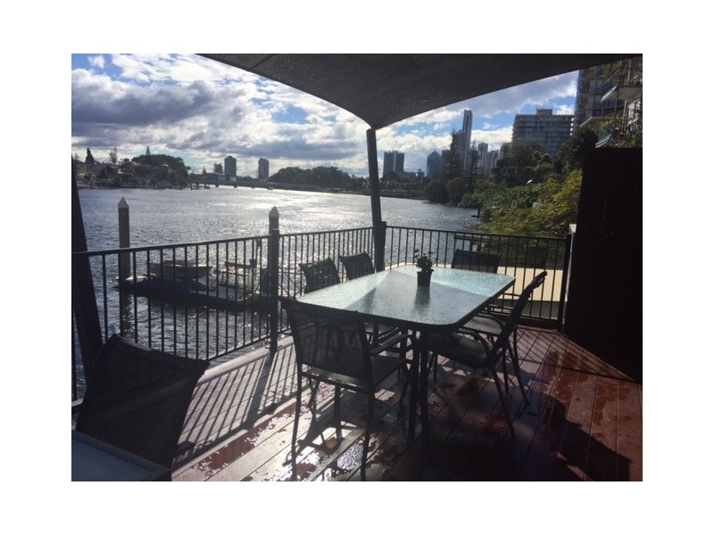 40/2916 ‘Florida’ Gold Coast Highway, Surfers Paradise QLD 4217