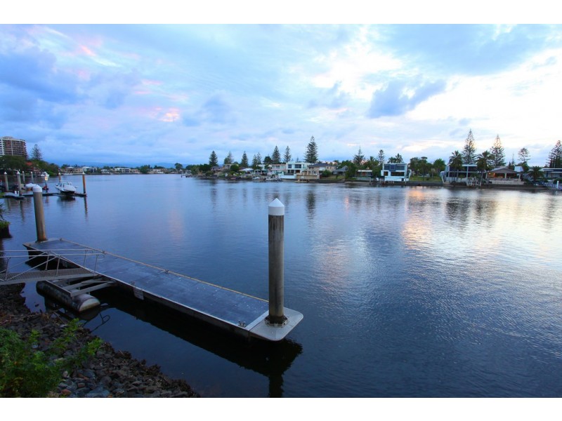 40/2916 ‘Florida’ Gold Coast Highway, Surfers Paradise QLD 4217