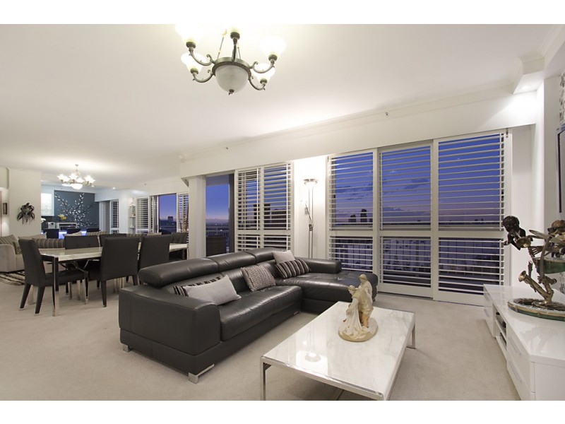 84/11 ‘Ocean Sands’ Hughes Avenue, Main Beach QLD 4217