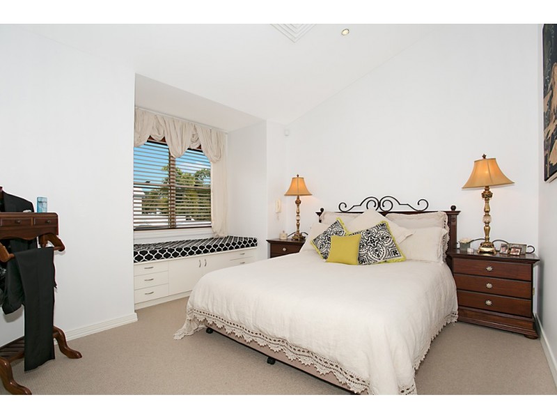 Villa 32 ‘Raffles on Capri’ 103 Salerno St., Isle Of Capri QLD 4217