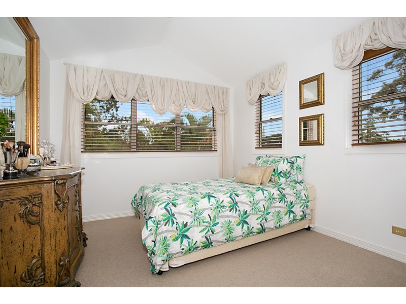 Villa 32 ‘Raffles on Capri’ 103 Salerno St., Isle Of Capri QLD 4217