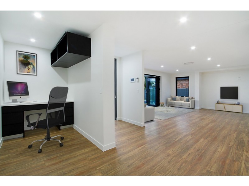 17 Caithness Court, Sorrento QLD 4217