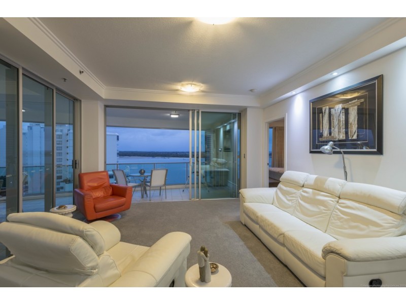1001/300 ‘Aqua’ Marine Parade, Labrador QLD 4215