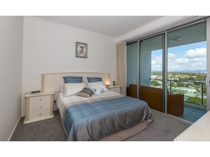 1001/300 ‘Aqua’ Marine Parade, Labrador QLD 4215
