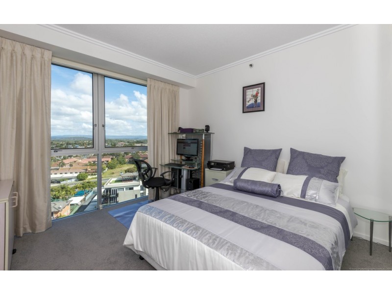 1001/300 ‘Aqua’ Marine Parade, Labrador QLD 4215