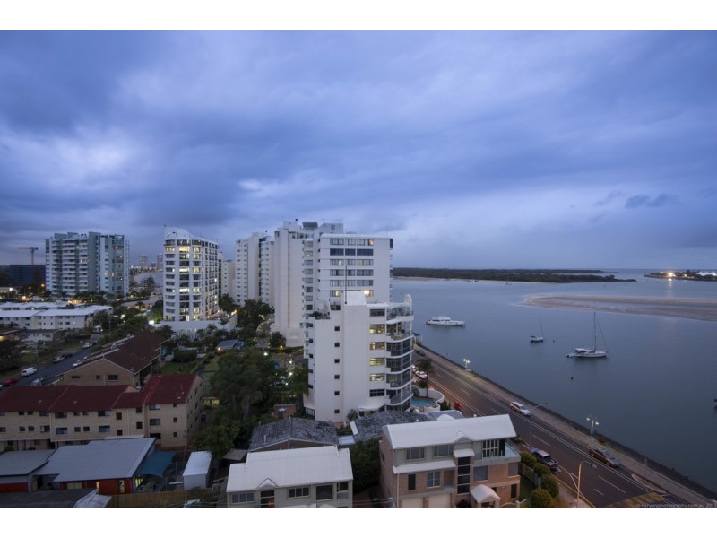 1001/300 ‘Aqua’ Marine Parade, Labrador QLD 4215