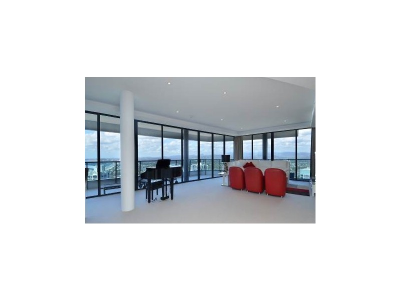 3704/1 ‘The Oracle’ Oracle Boulevard, Broadbeach QLD 4218