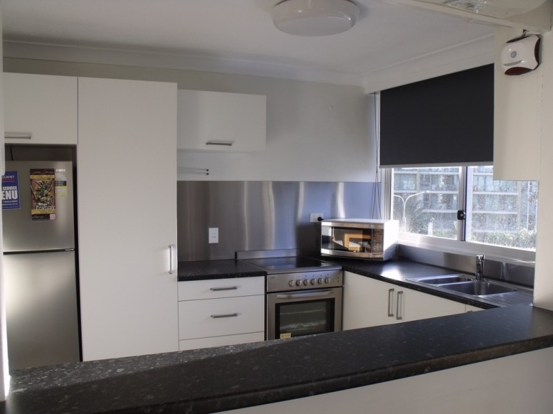 4F/ ‘Hi Surf’ 150 The Esplanade, Surfers Paradise QLD 4217