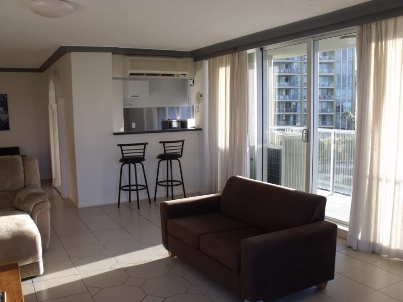 4F/ ‘Hi Surf’ 150 The Esplanade, Surfers Paradise QLD 4217