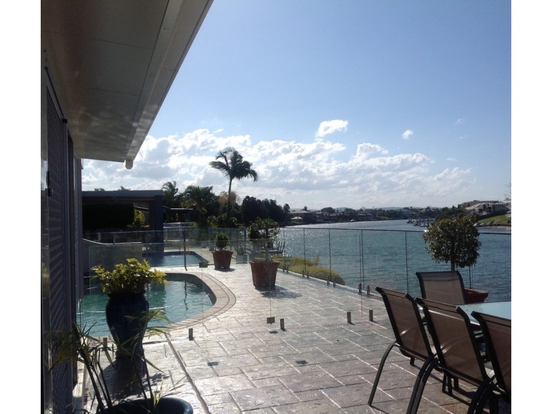 23 Namatjira Court, Broadbeach Waters QLD 4218